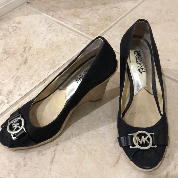 Size 6. Black Michael Kors peep toe wedges. - Picture 1 of 4